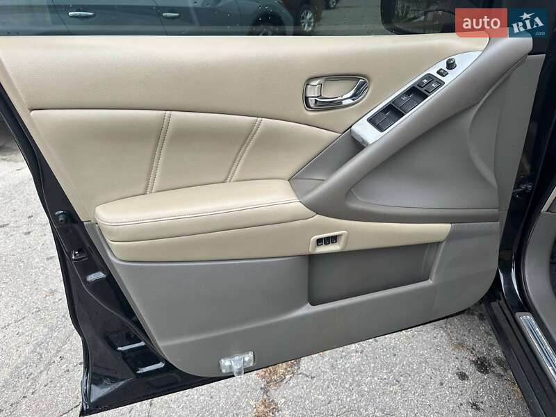 Внедорожник / Кроссовер Nissan Murano 2012 в Полтаве