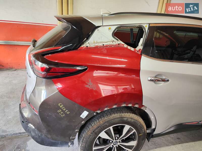 Позашляховик / Кросовер Nissan Murano 2022 в Виноградові