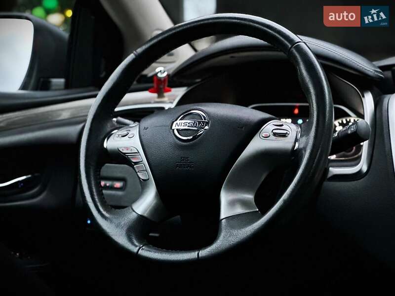 Внедорожник / Кроссовер Nissan Murano 2017 в Киеве