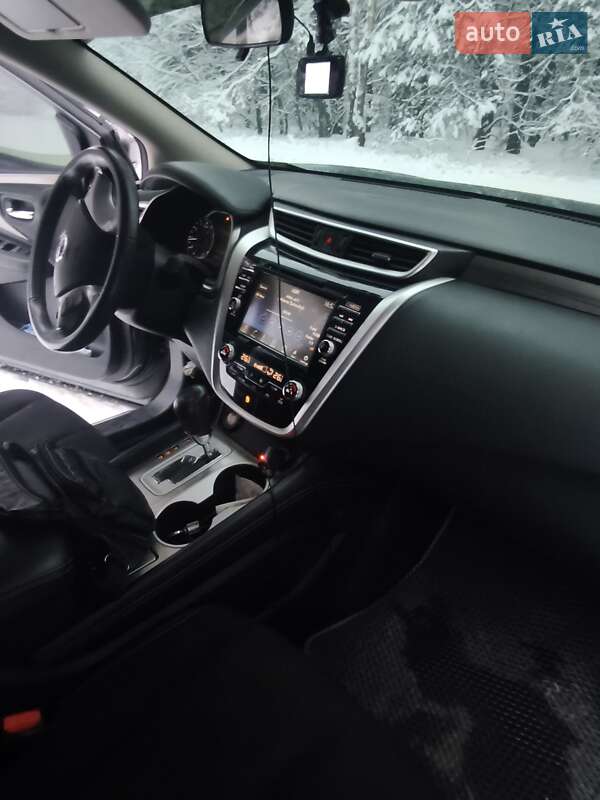Позашляховик / Кросовер Nissan Murano 2017 в Нових Санжарах