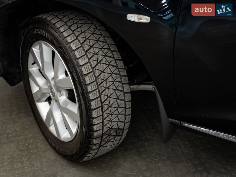 Позашляховик / Кросовер Nissan Murano 2014 в Києві