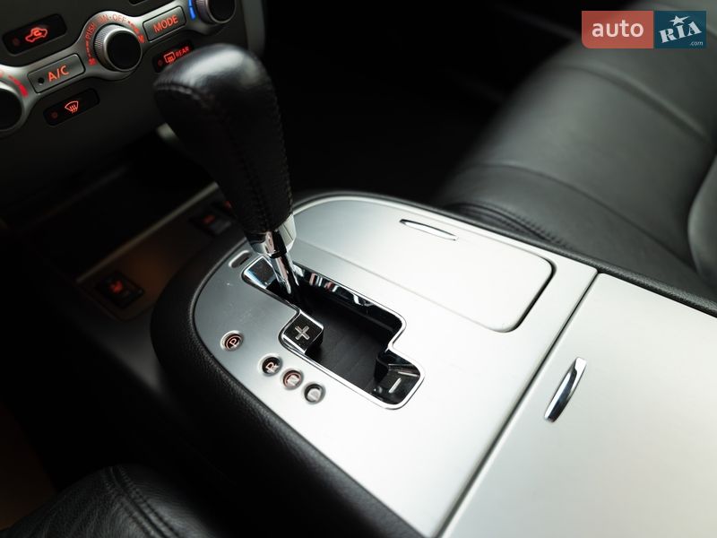 Позашляховик / Кросовер Nissan Murano 2014 в Києві