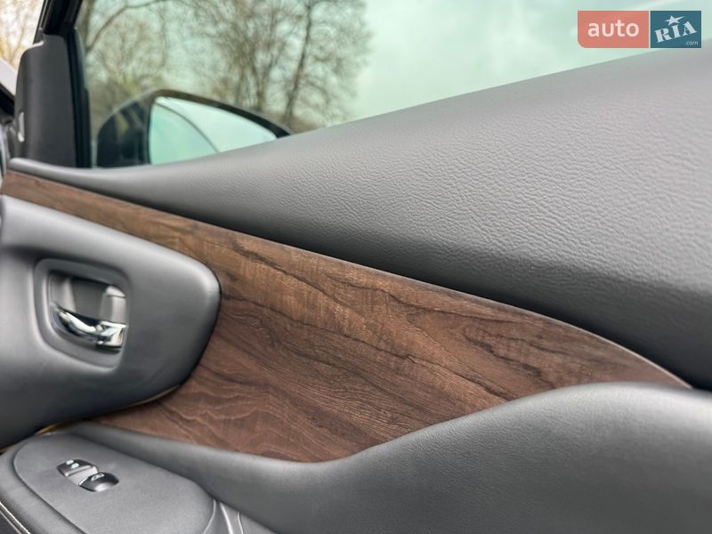 Позашляховик / Кросовер Nissan Murano 2019 в Києві