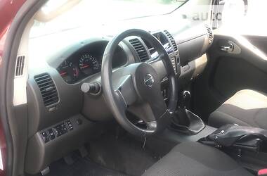 Пикап Nissan Navara 2005 в Ровно