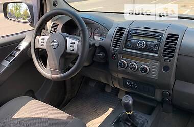 Пикап Nissan Navara 2006 в 