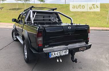 Пікап Nissan Navara 2008 в Києві