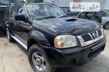 Пикап Nissan Navara 2005 в 