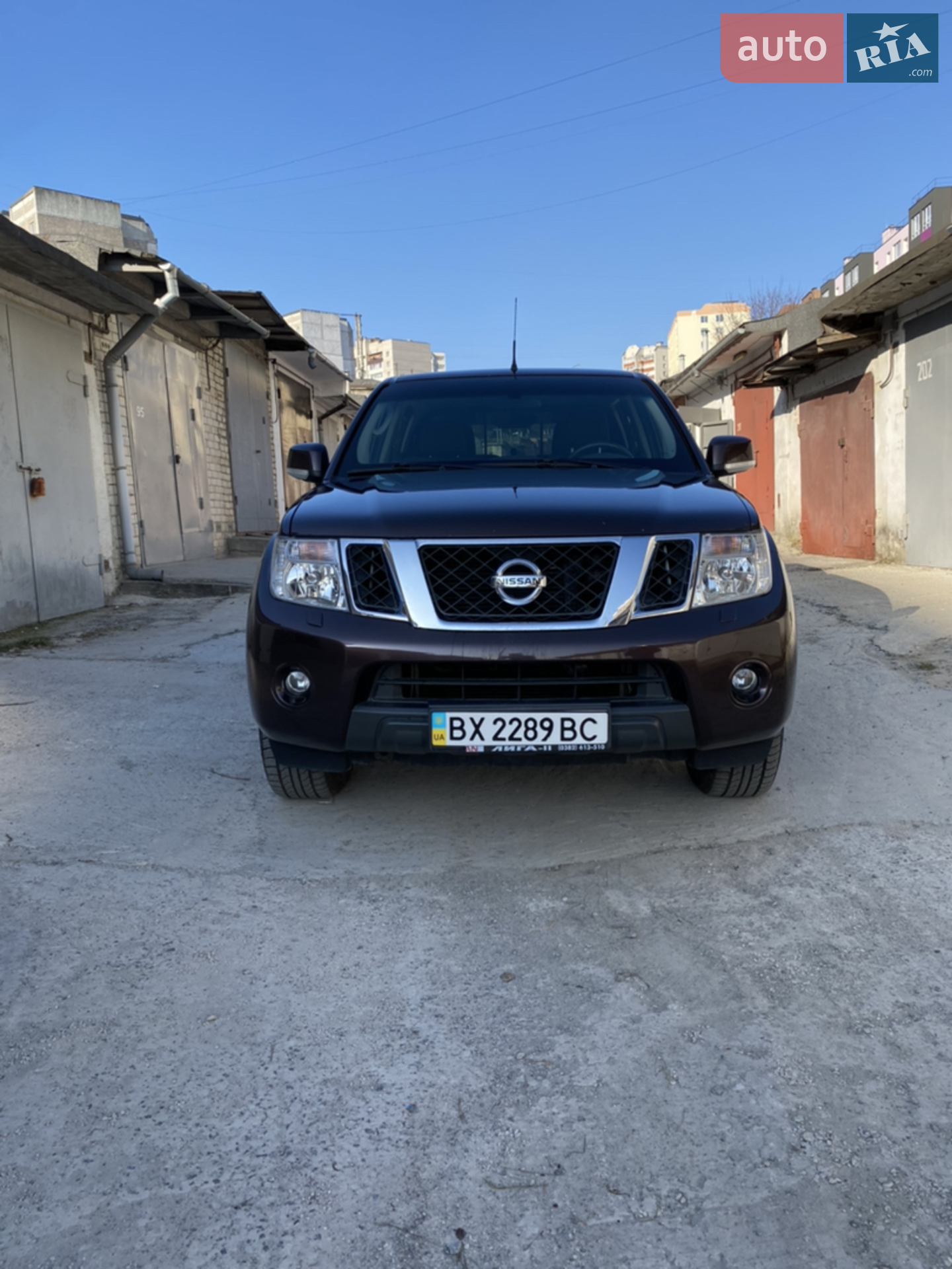 2010 Nissan Navara (Frontier) - фото 1