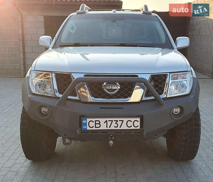 Пикап Nissan Navara 2017 в Киеве