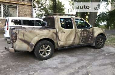 Пикап Nissan Navara 2006 в Киеве