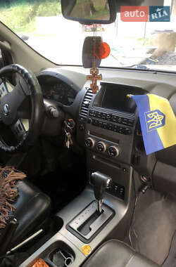 Пикап Nissan Navara 2006 в 