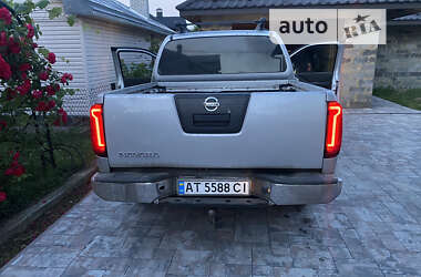 Пикап Nissan Navara 2012 в Ивано-Франковске