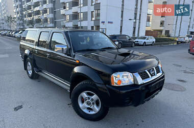 Пікап Nissan Navara 2004 в Львові