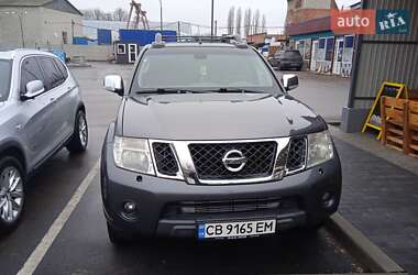 Пикап Nissan Navara 2011 в Чернигове