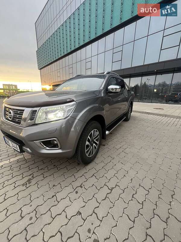 Пикап Nissan Navara 2018 в Львове