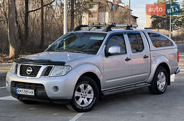 Пикап Nissan Navara 2010 в Житомире