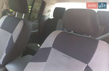 Пікап Nissan Navara 2014 в 