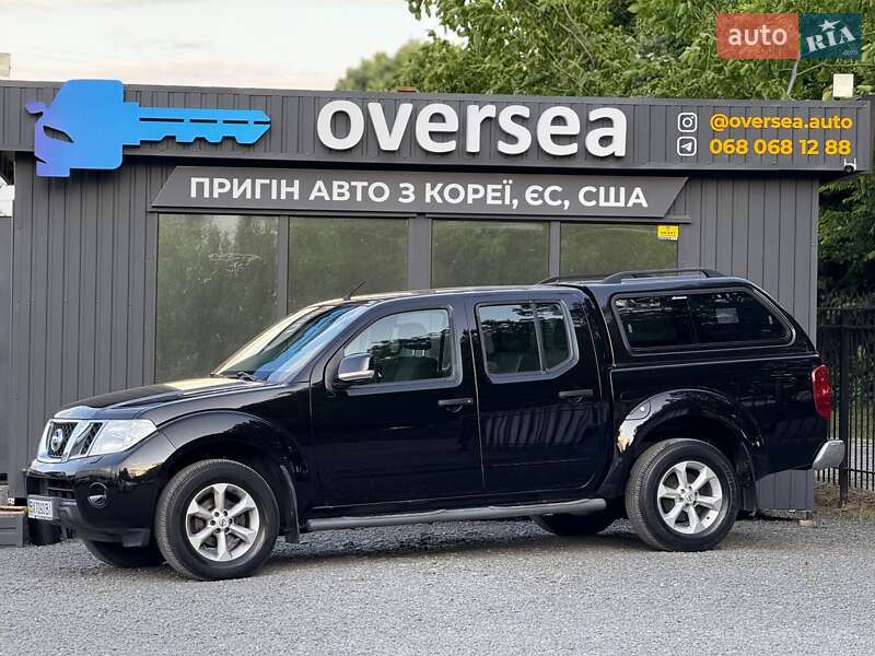 Nissan Navara 2012