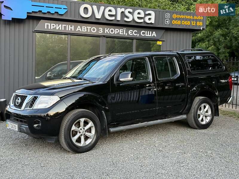 Пікап Nissan Navara 2012 в Хмельницькому