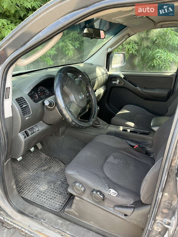 Пикап Nissan Navara 2007 в Житомире