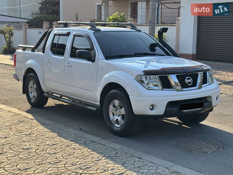 Nissan Navara 2012