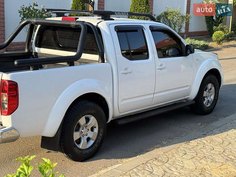 Nissan Navara 2012