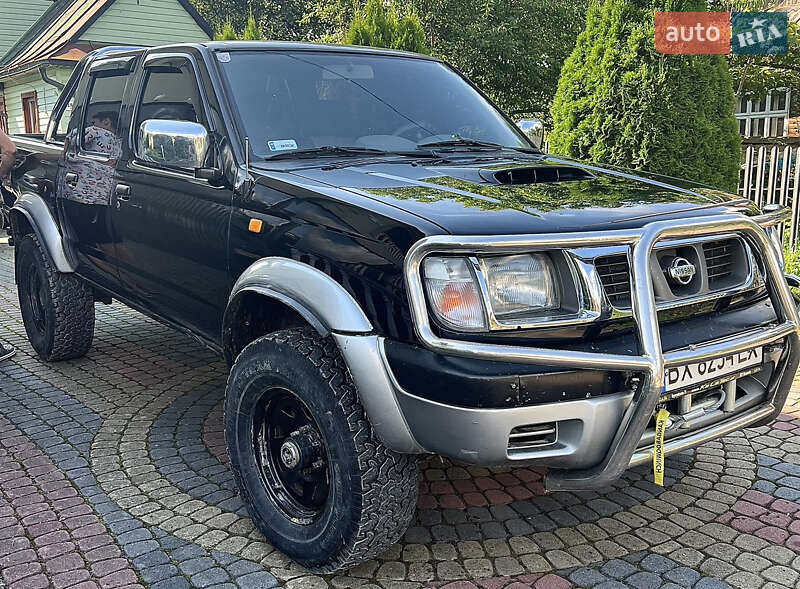 Nissan Navara 1999