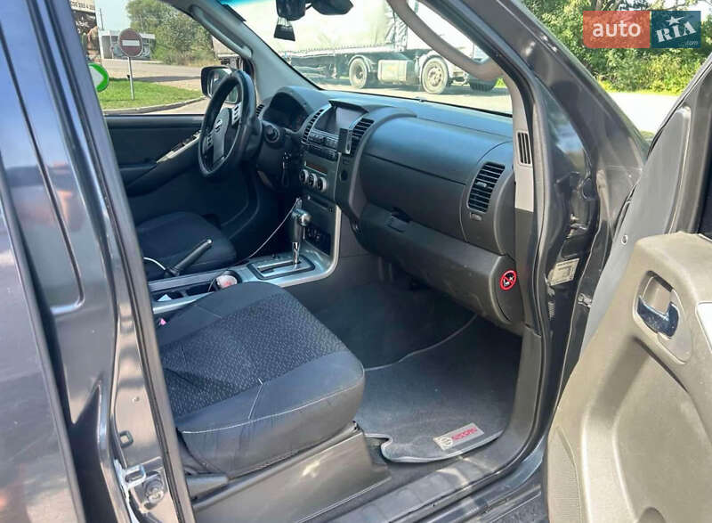 Пікап Nissan Navara 2007 в Грушево