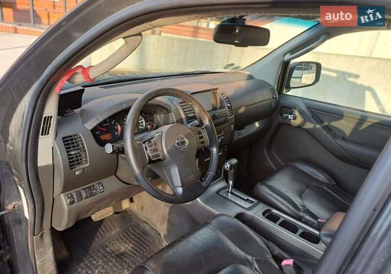 Пикап Nissan Navara 1997 в Киеве фото 2 Пикап Nissan Navara 1997 в Киеве