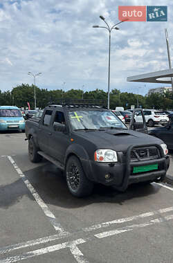 Пікап Nissan Navara 2003 в Сумах