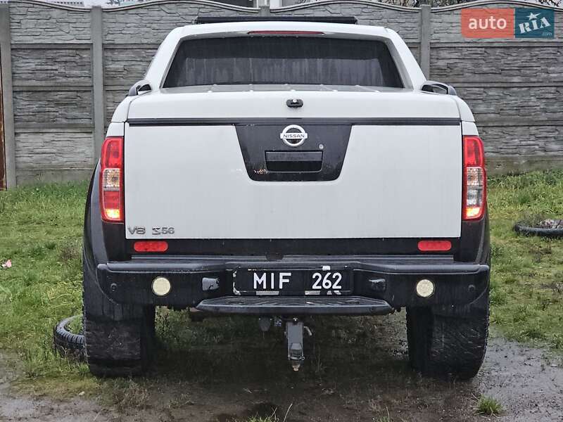 Пікап Nissan Navara 2010 в Києві