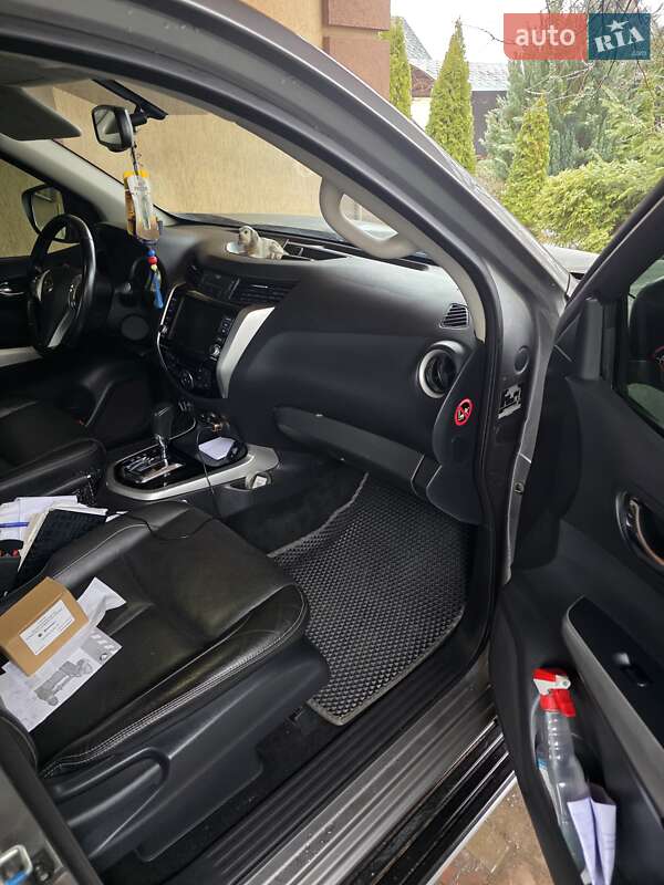 Пикап Nissan Navara 2019 в Запорожье