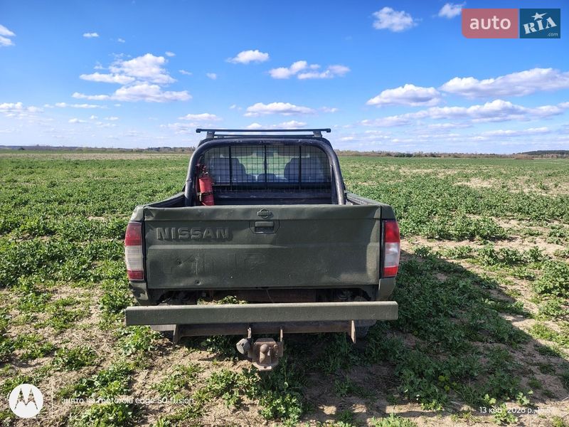 Пикап Nissan Navara 2004 в Луцке