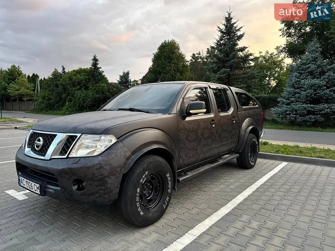 2010 Nissan Navara (Frontier) - мініатюра 3