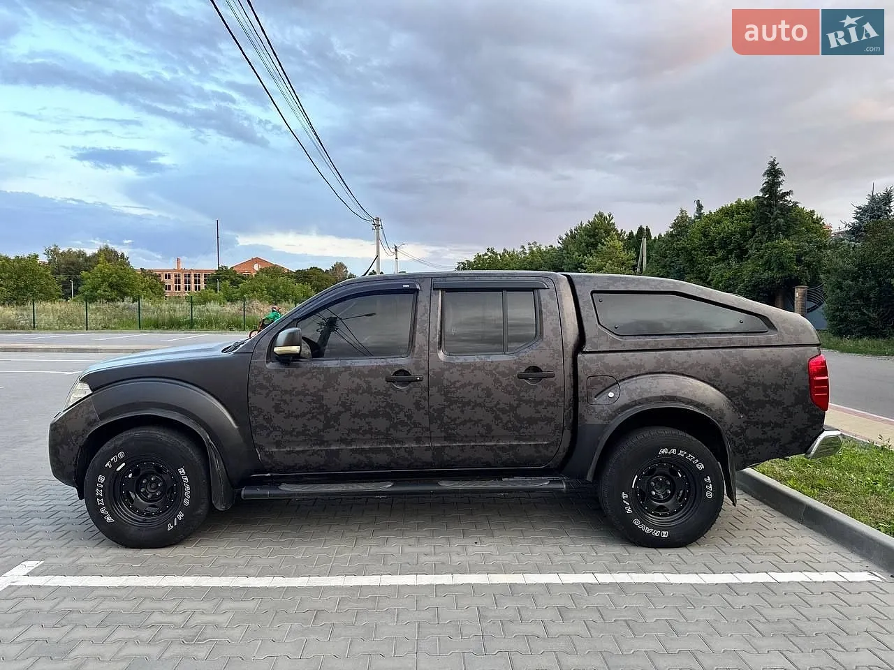 2010 Nissan Navara (Frontier) - мініатюра 4