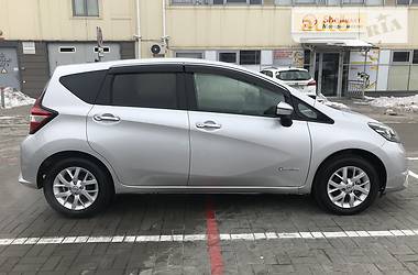 Хэтчбек Nissan Note 2017 в Днепре