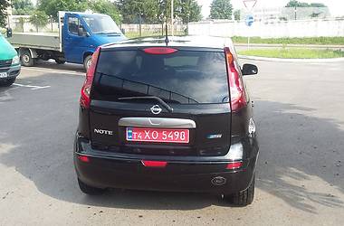 Мінівен Nissan Note 2010 в Луцьку