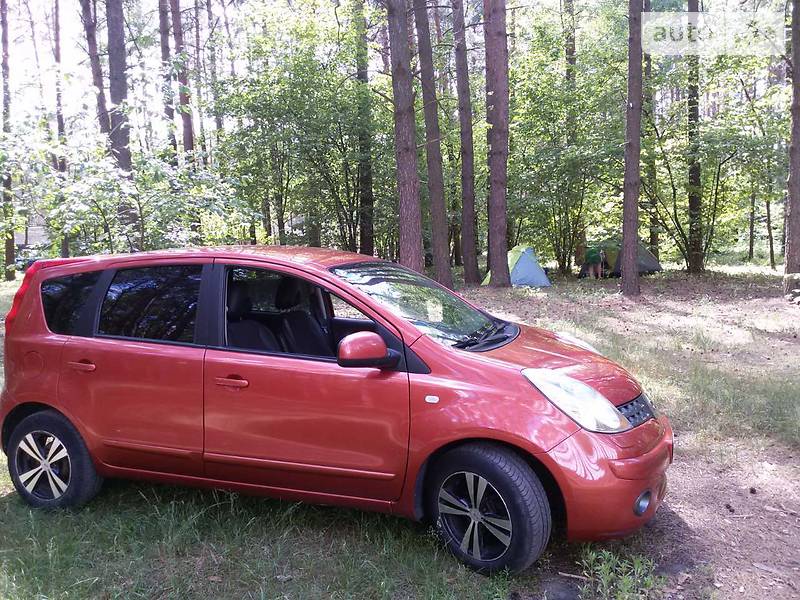 Мінівен Nissan Note 2008 в Києві