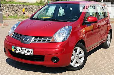 Хэтчбек Nissan Note 2008 в Ровно