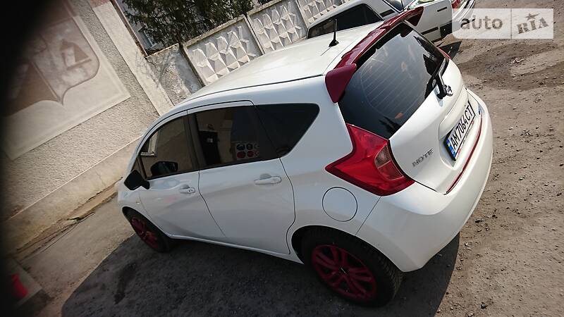 Хетчбек Nissan Note 2014 в Звягелі