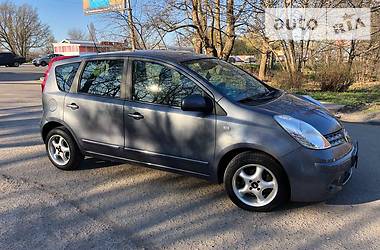 Хетчбек Nissan Note 2008 в 