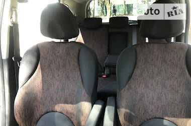 Хетчбек Nissan Note 2011 в 