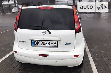 Универсал Nissan Note 2012 в Ровно