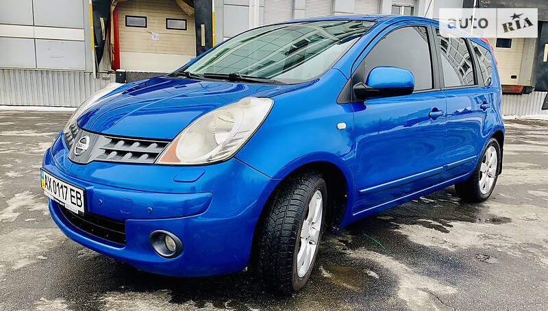 Хэтчбек Nissan Note 2008 в Днепре