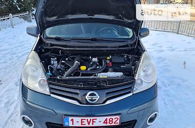 Хэтчбек Nissan Note 2013 в Ровно