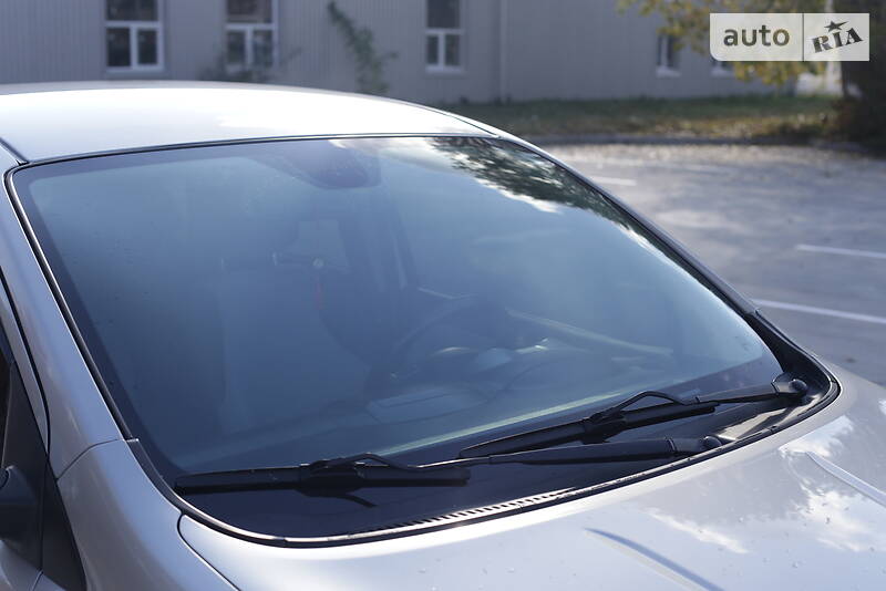 Минивэн Nissan Note 2008 в Чорткове