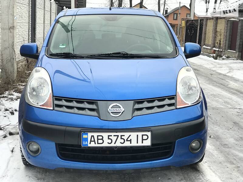 Хэтчбек Nissan Note 2006 в Виннице