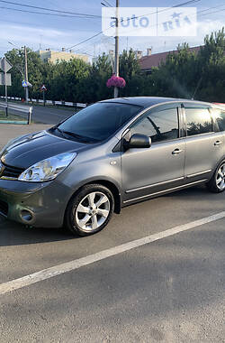 Хэтчбек Nissan Note 2010 в Одессе