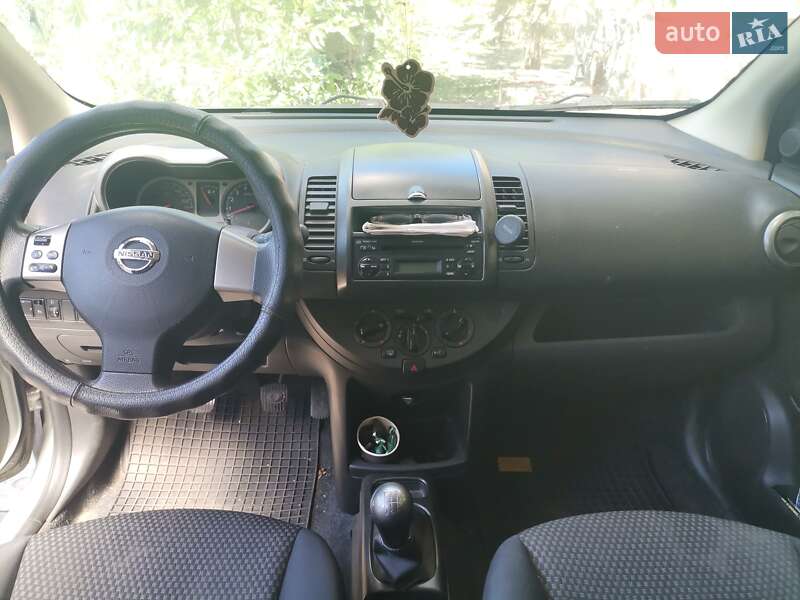 Хэтчбек Nissan Note 2006 в Николаеве