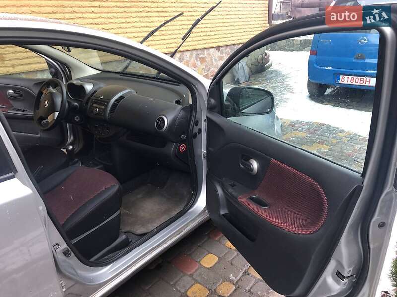 Хэтчбек Nissan Note 2008 в Днепре